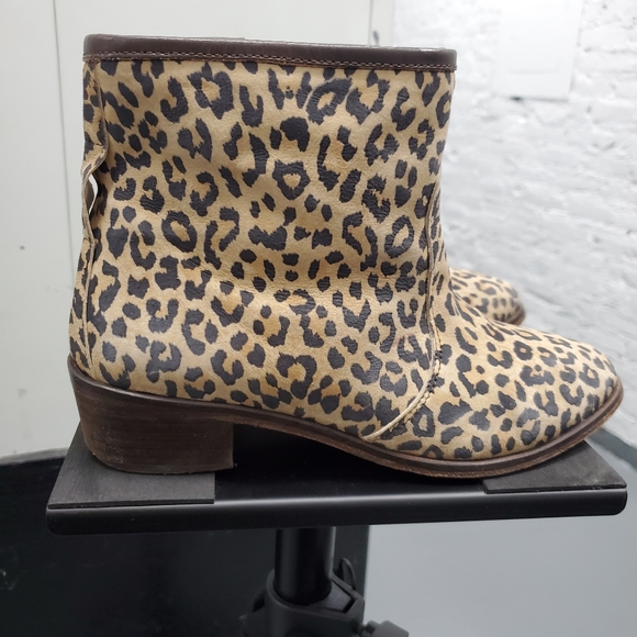 Leather boots - Picture 2 of 6